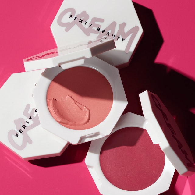 5 Produk Fenty Beauty Rekomendasi Rihanna Spesial 'Summer ...