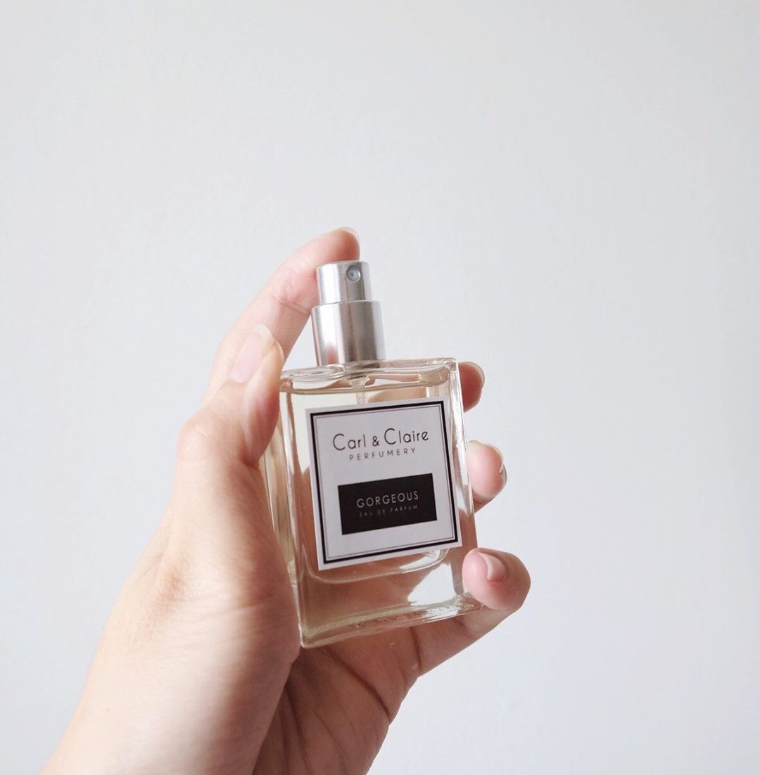 5 Rekomendasi Parfum Lokal Ini Menarik Dicoba
